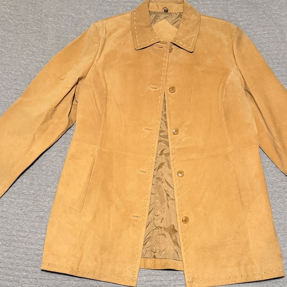 Women's Suede Button-Front Jacket in Tan